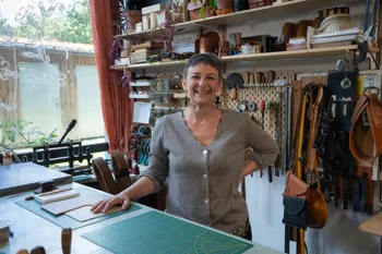 Claire: Maroquinière in Nantes