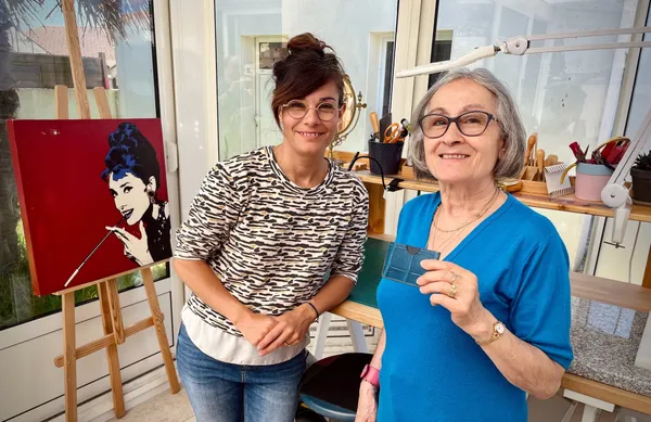 Réalisez votre porte-cartes en cuir au point sellier avec Céline - Image n°2 - Wecandoo