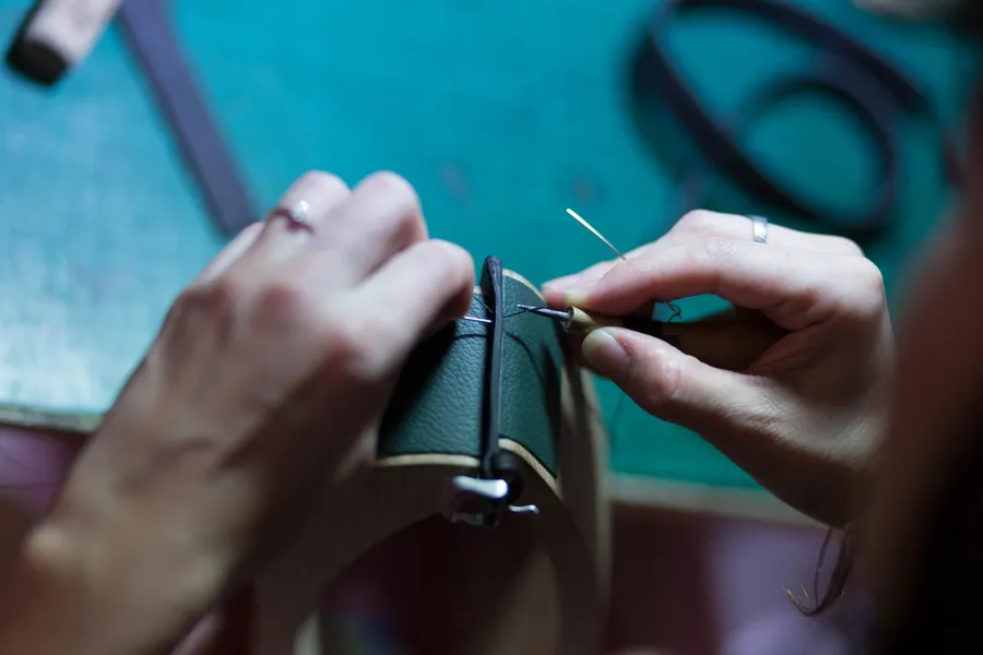 Réalisez votre ceinture en cuir avec Céline - Image n°1 - Wecandoo