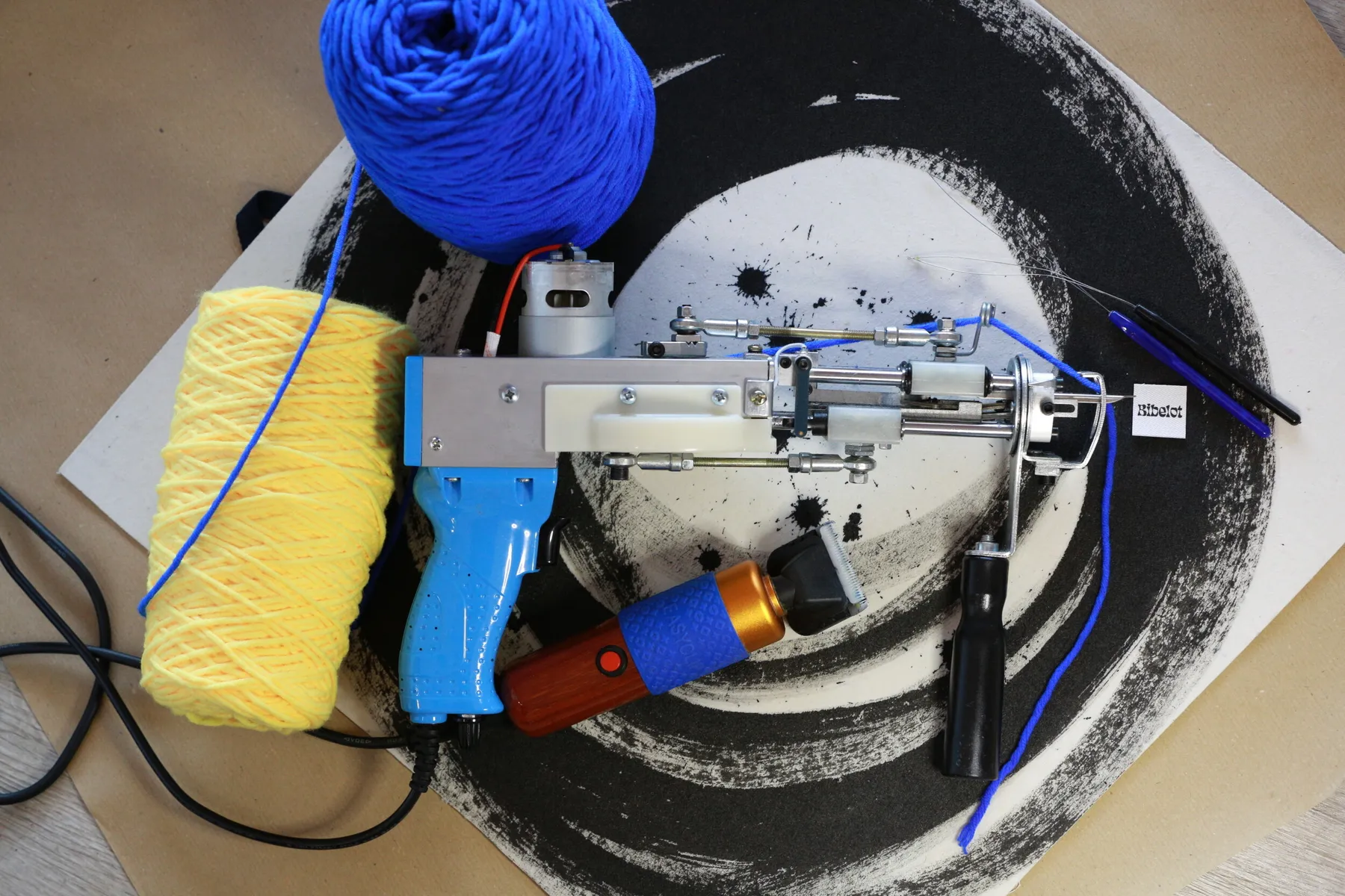 Tuftez votre tapis avec July - Image n°5 - Wecandoo