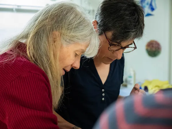 Initiez-vous à la technique du vitrail avec Catherine - Image n°2 - Wecandoo