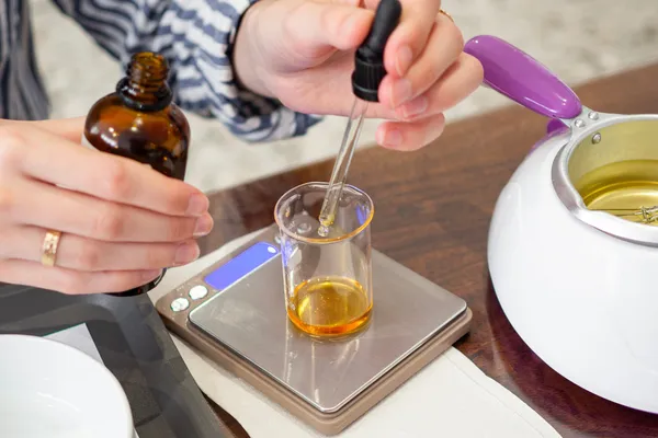 Fabriquez votre bougie fleurie - Image n°4 - Wecandoo