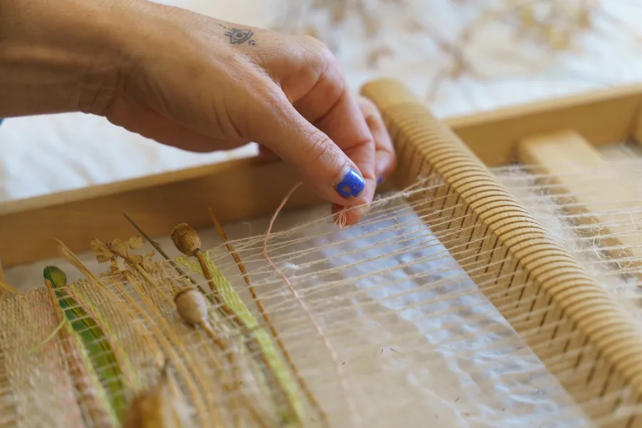 Initiez-vous au tissage avec Claire et Anne - Image n°1 - Wecandoo