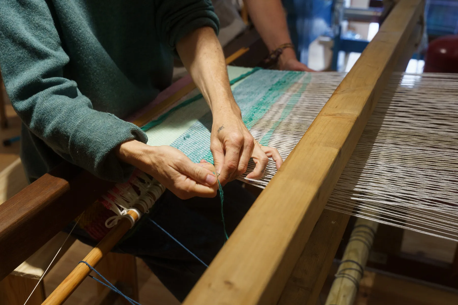 Tissez votre pochette avec Claire et Anne - Image n°3 - Wecandoo