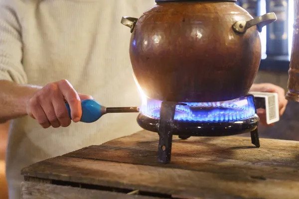 Distillez votre gin avec Tom et Quentin - Image n°5 - Wecandoo