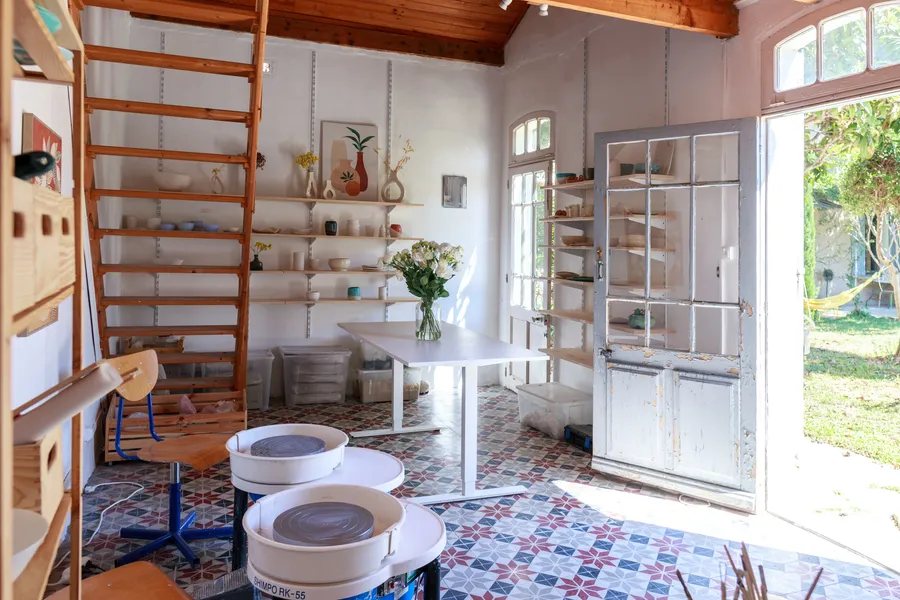 Initiez-vous au modelage et réalisez votre pièce unique avec Perrine - Afbeelding nr. 1 - Wecandoo