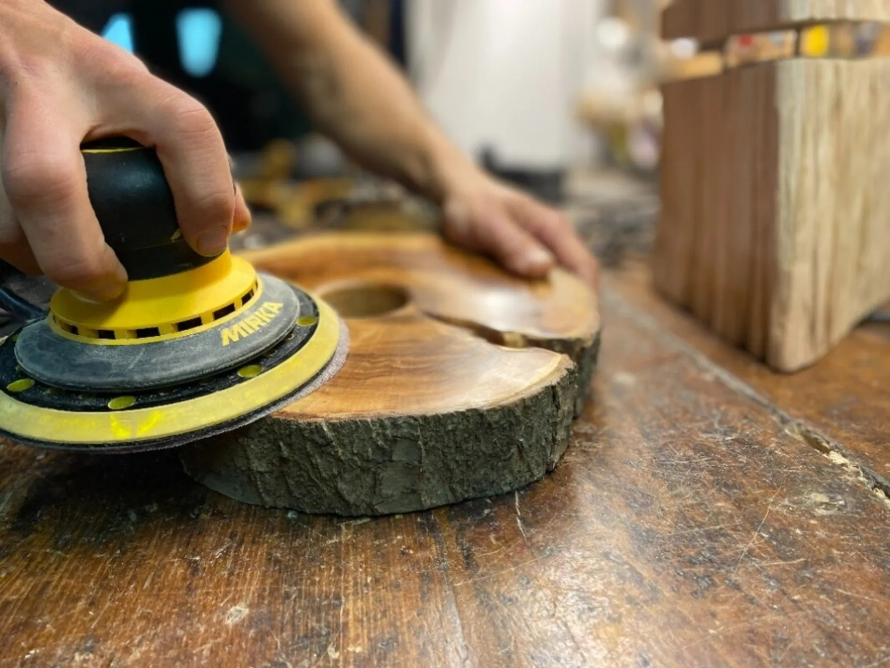 Fabriquez votre lampe en bois unique avec Stéphane - Image n°3 - Wecandoo