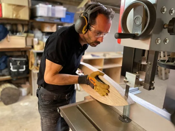 Réalisez votre planche à découper ou votre duo de soliflores avec Stéphane - Image n°5 - Wecandoo