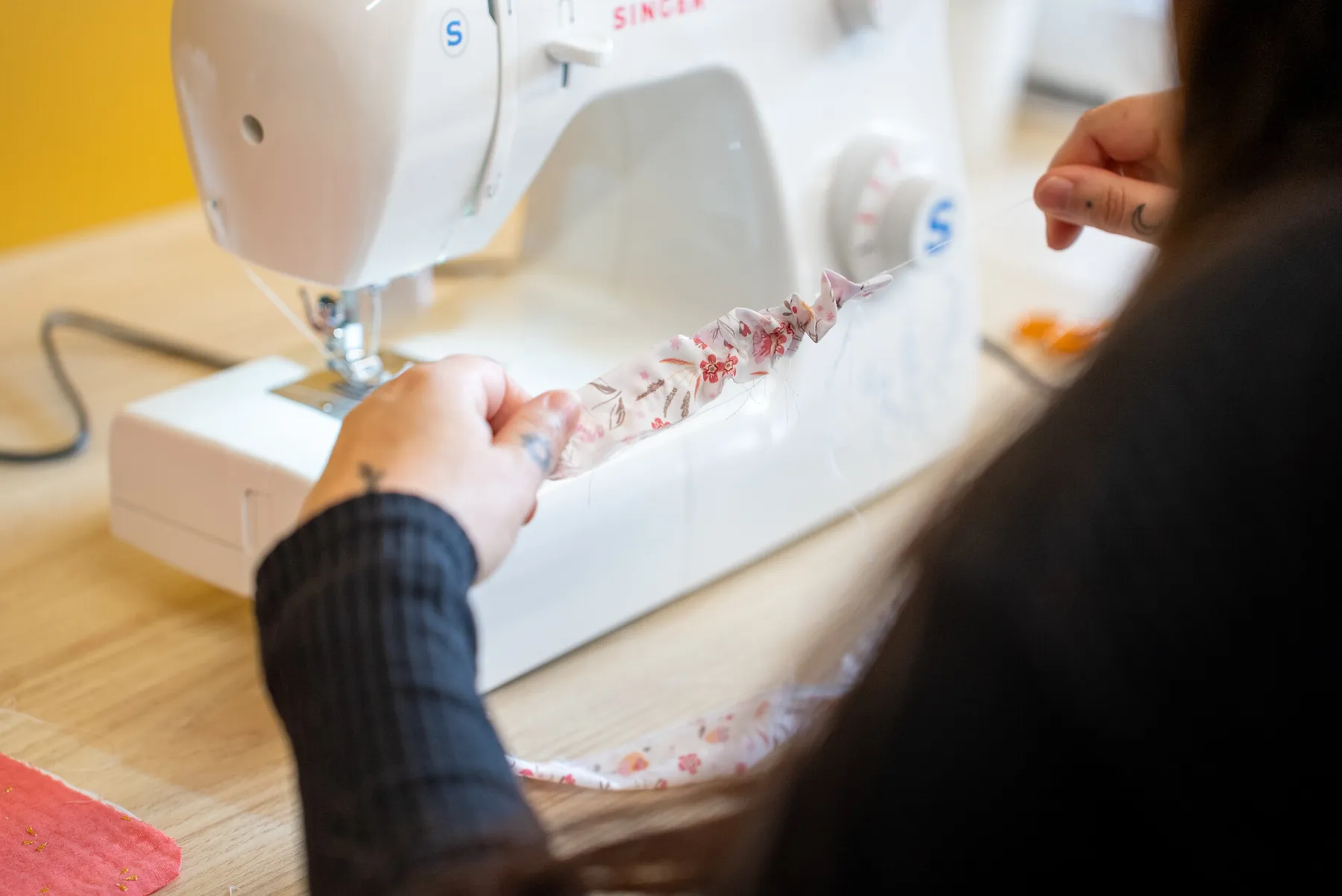 Initiez-vous à la couture avec Clémence - Image n°3 - Wecandoo