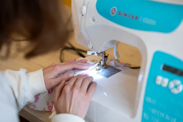 Réalisez votre haut noué unique avec Clémence - Image n°5 - Wecandoo