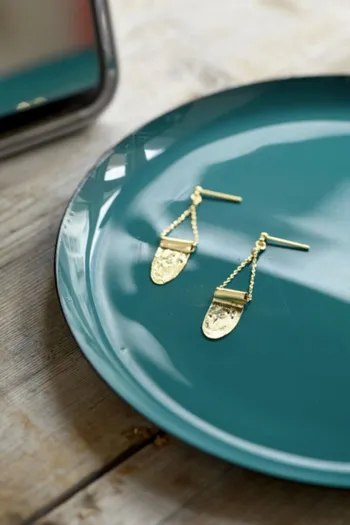 Créez vos boucles d'oreilles gravées