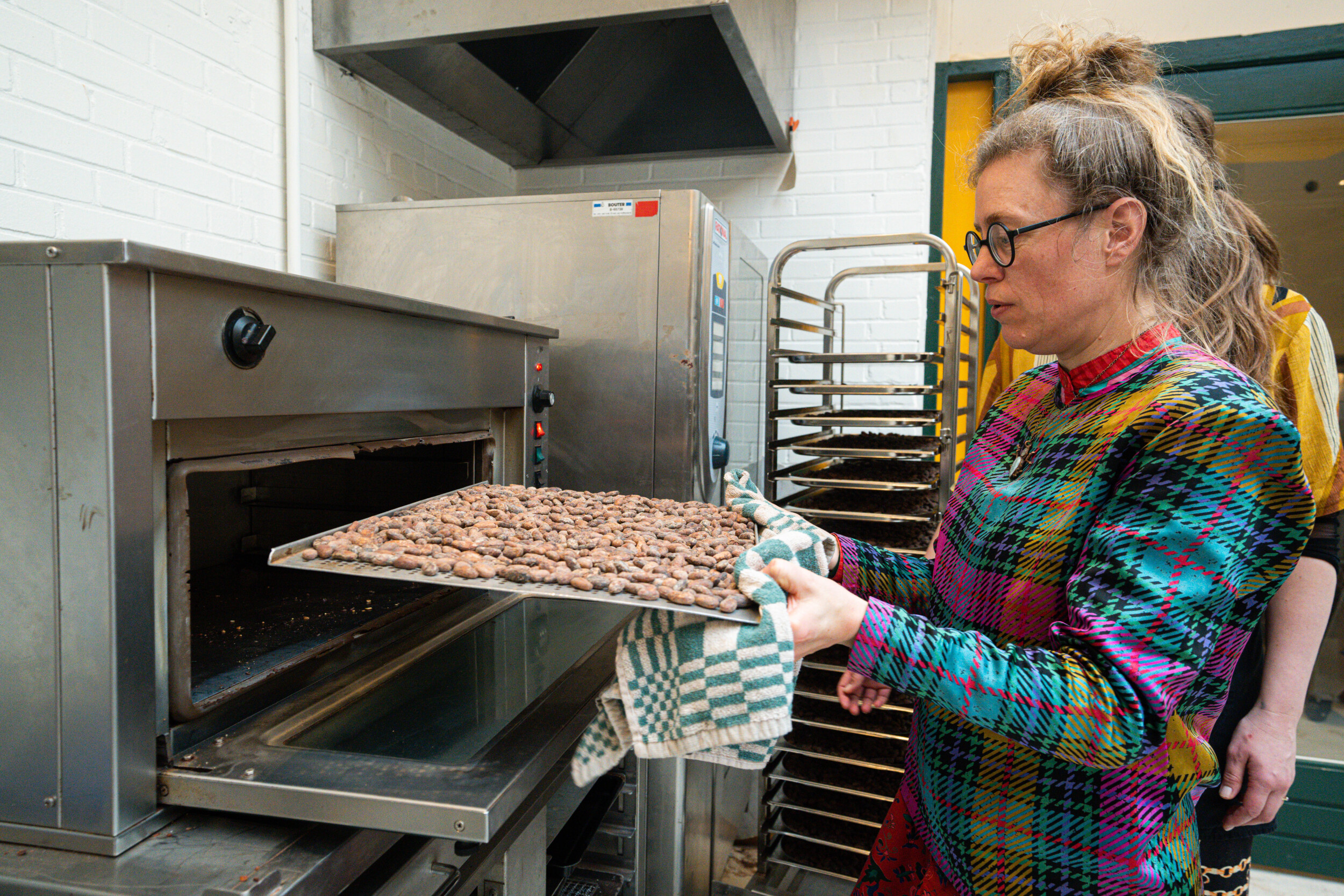 Wecandoo - Learn to make your own chocolate in a chocolate factory - Image n°11