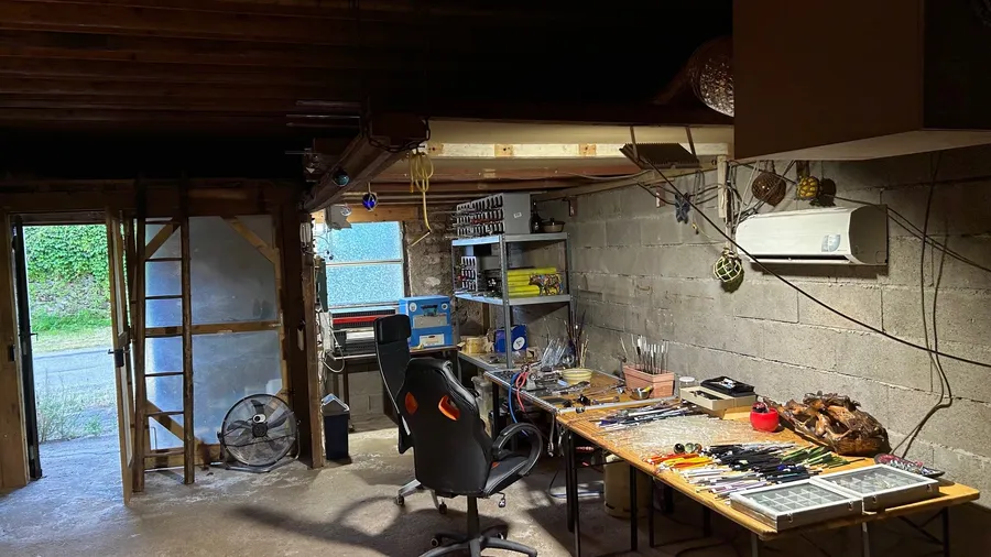 Initiez-vous au filage de verre au chalumeau avec Fabien - Image n°1 - Wecandoo