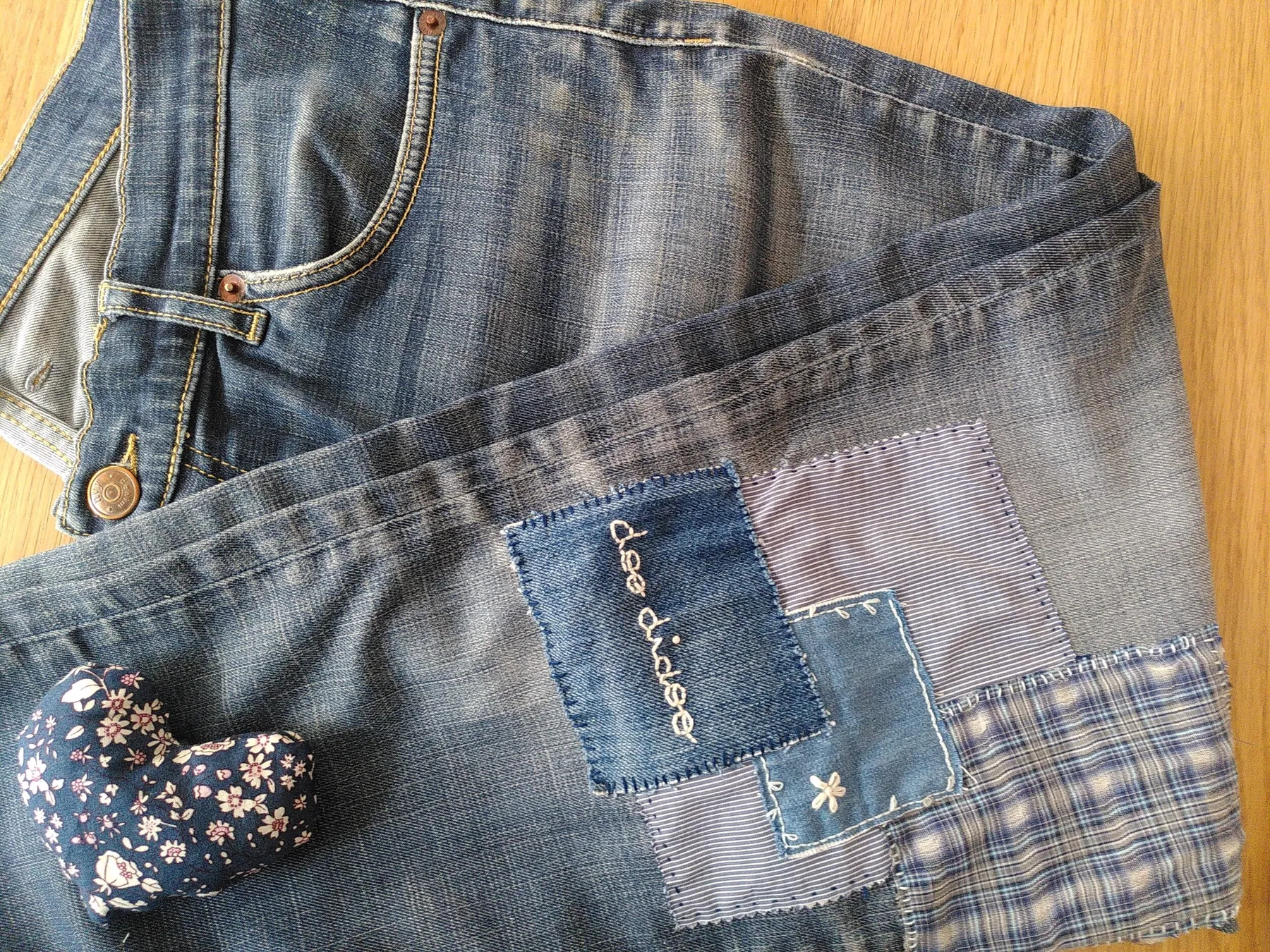 Upcyclez votre vêtement préféré avec Lou - Image n°1 - Wecandoo