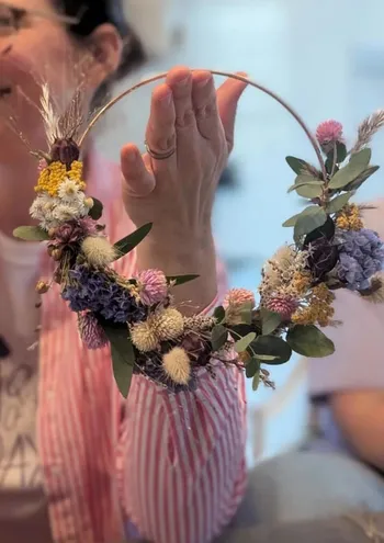 Créez votre couronne de fleurs séchées