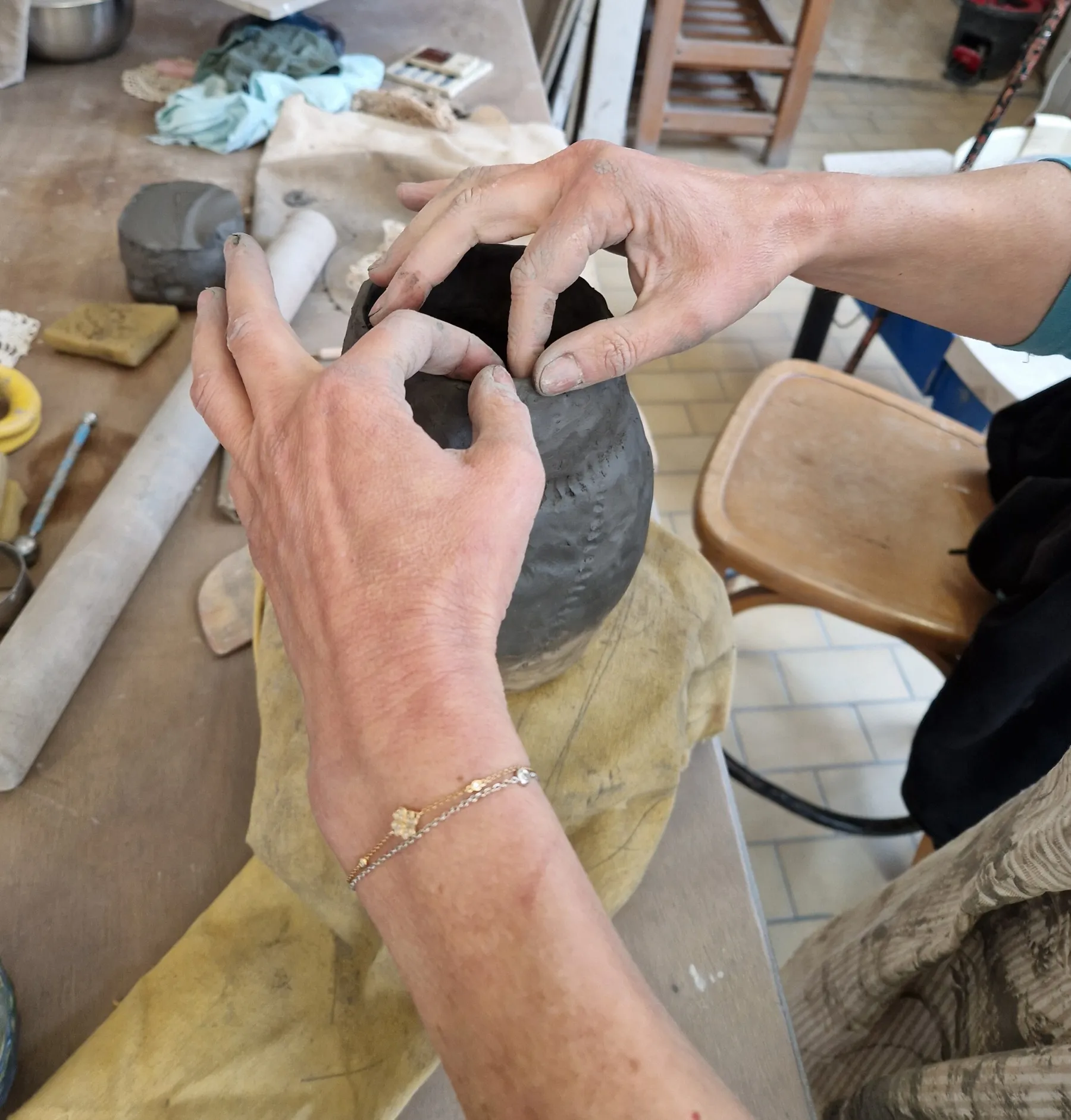 Initiez-vous au tour et au modelage sur une journée - Image n°1 - Wecandoo