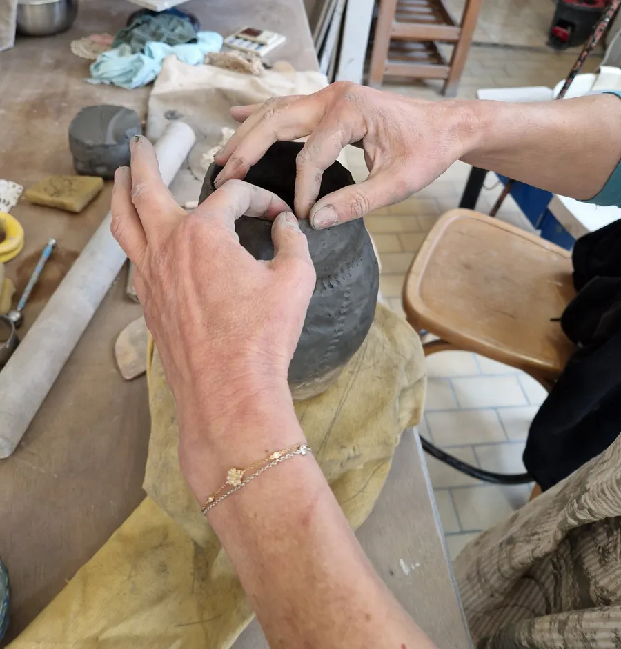 Initiez-vous au tour et au modelage sur une journée - Afbeelding nr. 1 - Wecandoo