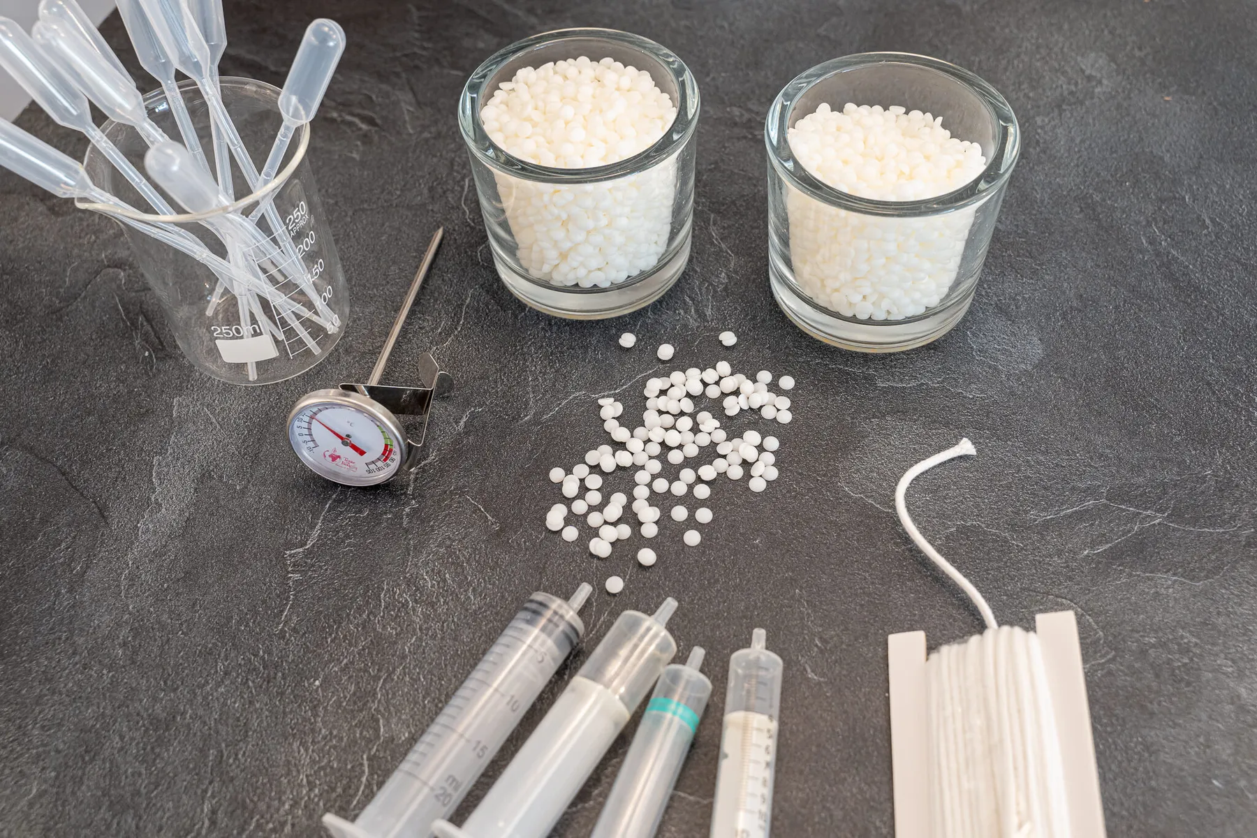 Réalisez votre bougie parfumée XXL avec Jean-François - Image n°2 - Wecandoo