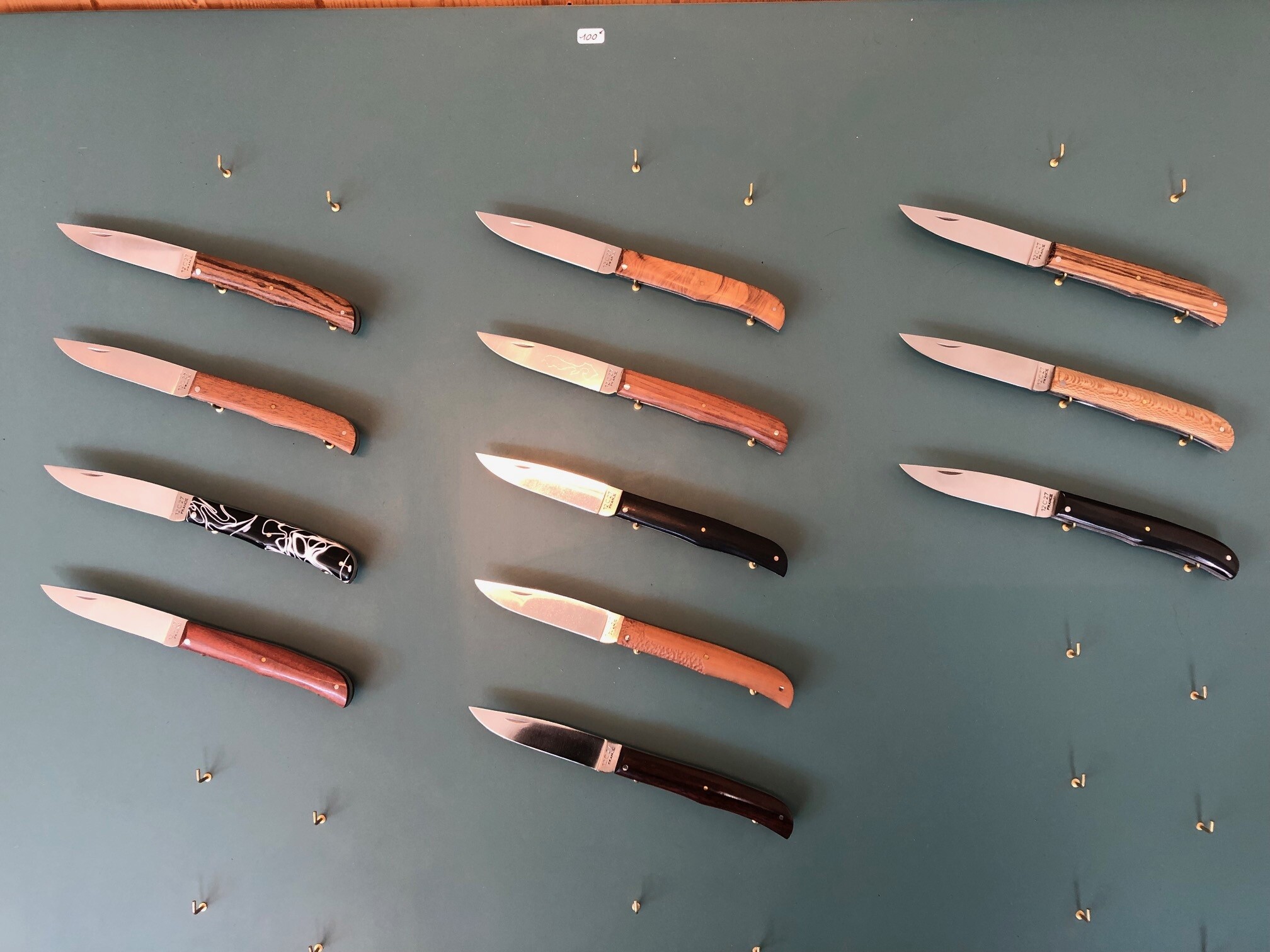 Fabriquez votre couteau pliant sur une journée