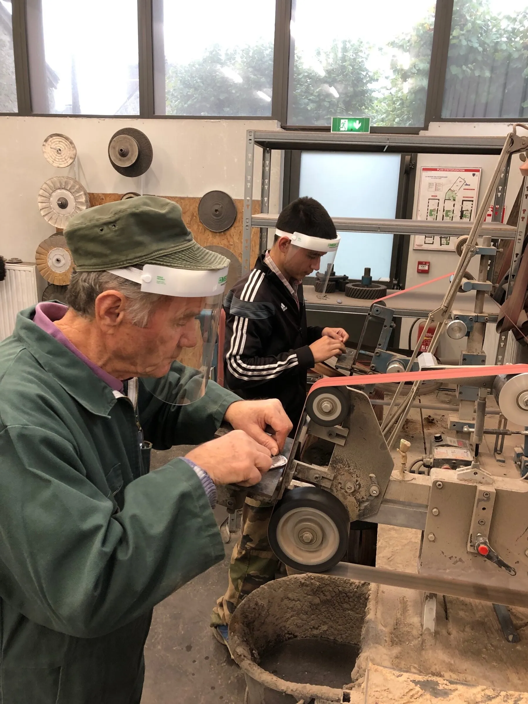 Initiez-vous à la coutellerie avec Maxime - Image n°4 - Wecandoo