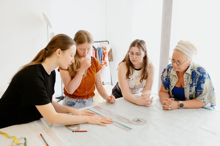 Réalisez votre patron de robe sur-mesure avec Julie - Image n°1 - Wecandoo