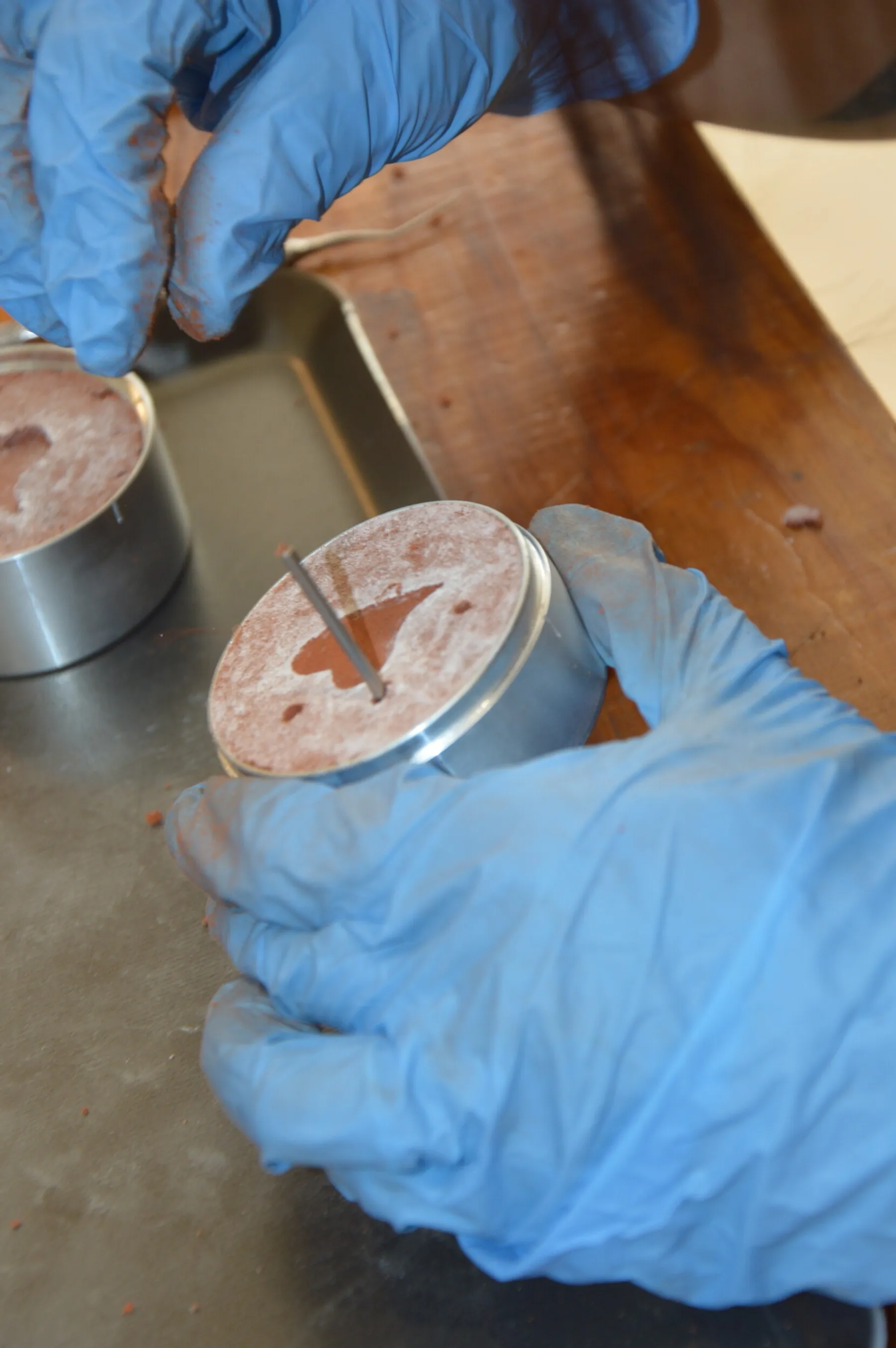 Fondez votre bijou à la terre de Delft avec Noé - Image n°4 - Wecandoo