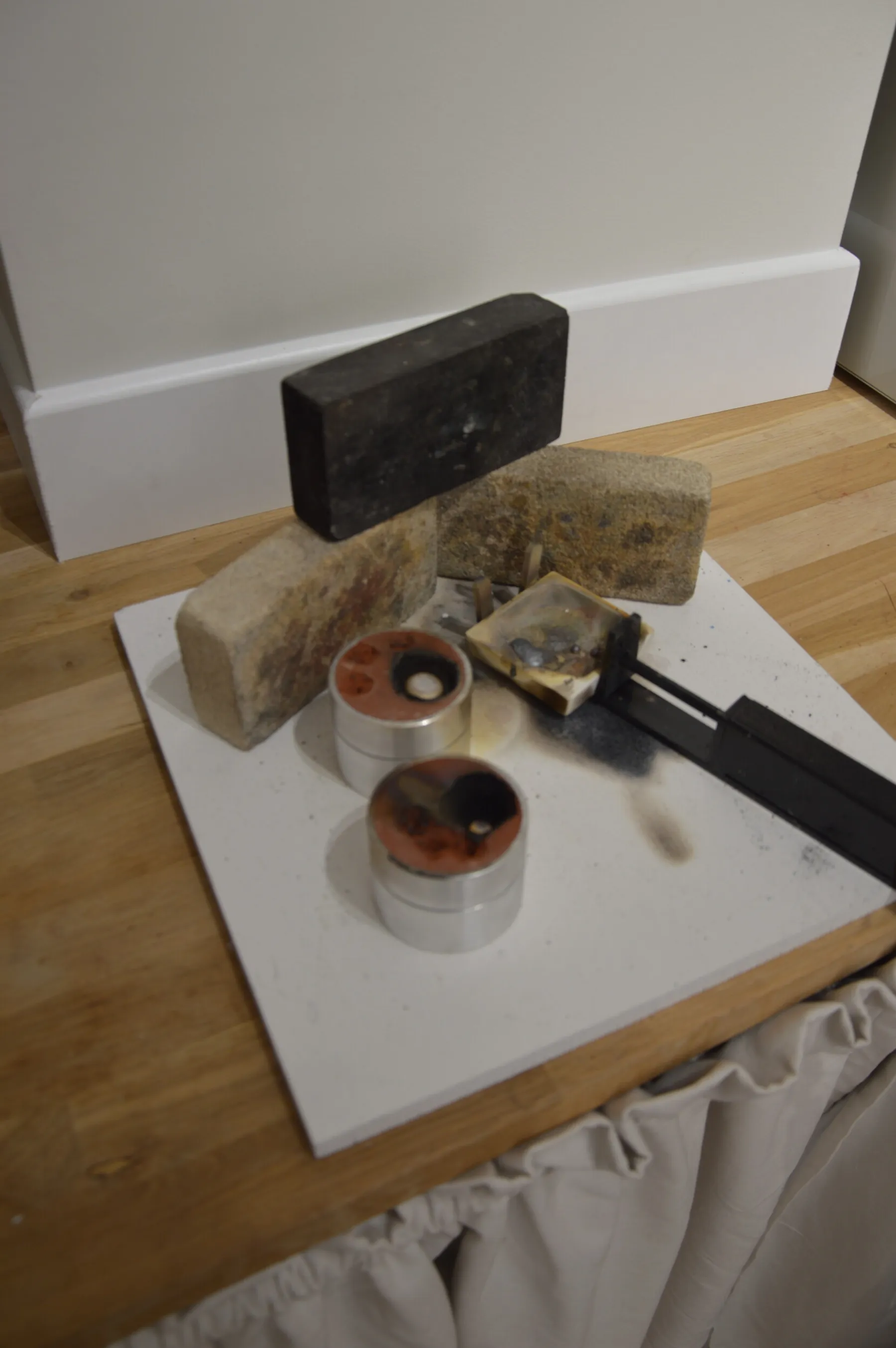 Fondez votre bijou à la terre de Delft avec Noé - Image n°5 - Wecandoo