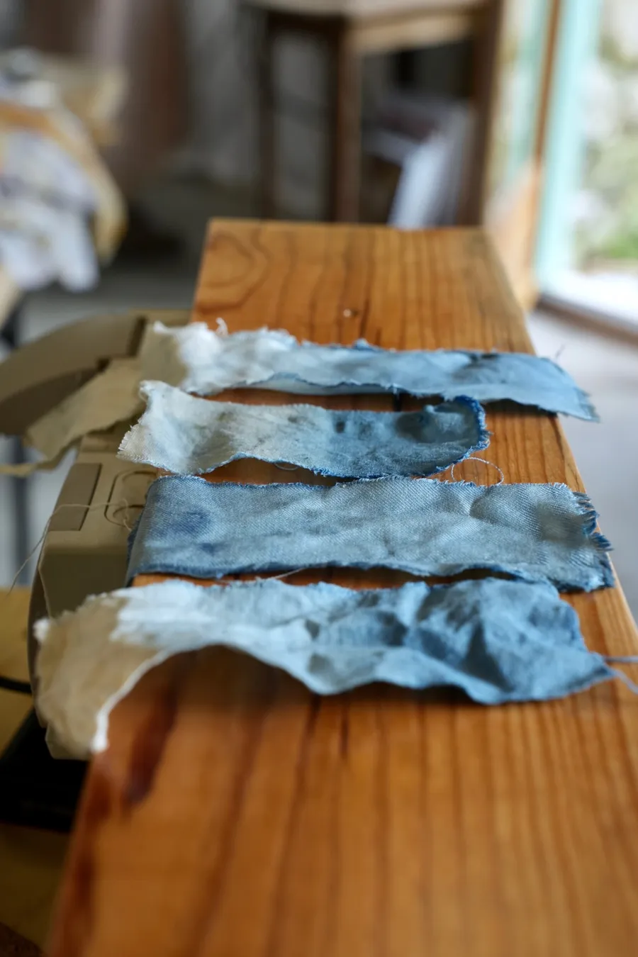 Initiez-vous à l'indigo et au shibori avec Marie - Image n°1 - Wecandoo