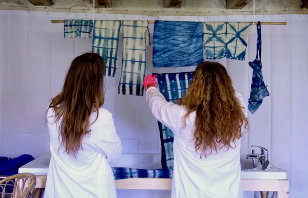 Initiez-vous à l'indigo et au shibori avec Marie - Image n°5 - Wecandoo