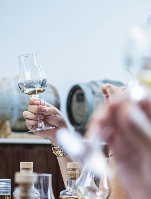 Impliquez votre équipe et assemblez votre whisky avec Benjamin et son équipe - Image n°5 - Wecandoo