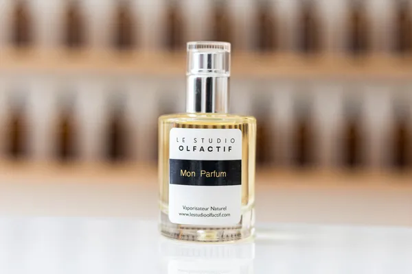 Mobilisez votre équipe et réalisez le parfum de votre entreprise avec Aurélie - Image n°4 - Wecandoo