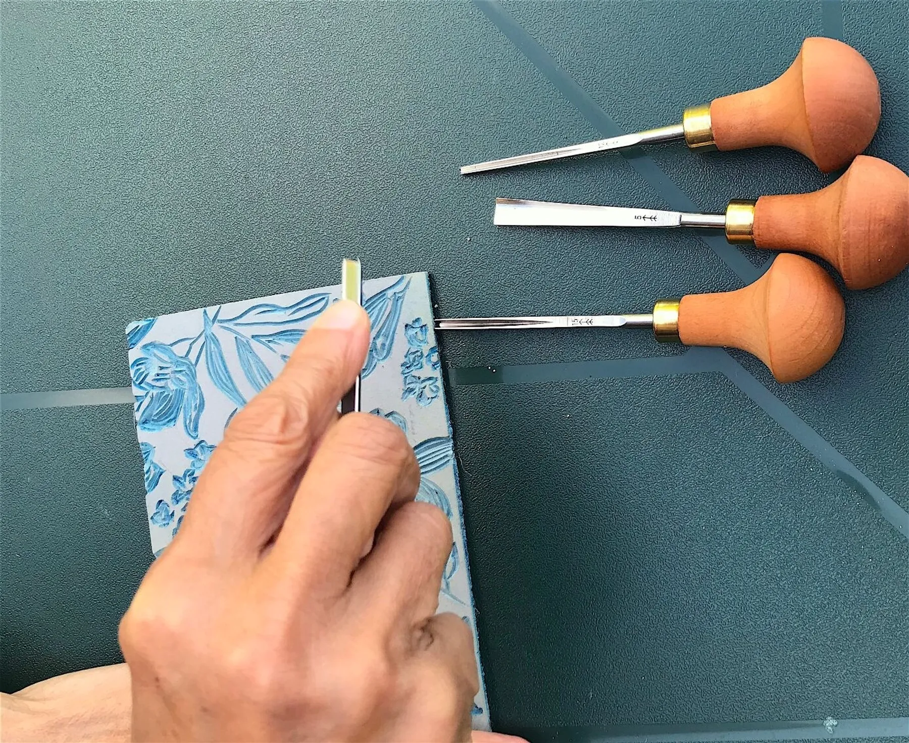 Initiez-vous à la linogravure en duo - Image n°3 - Wecandoo