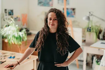 Inès: Plumassière in Montpellier