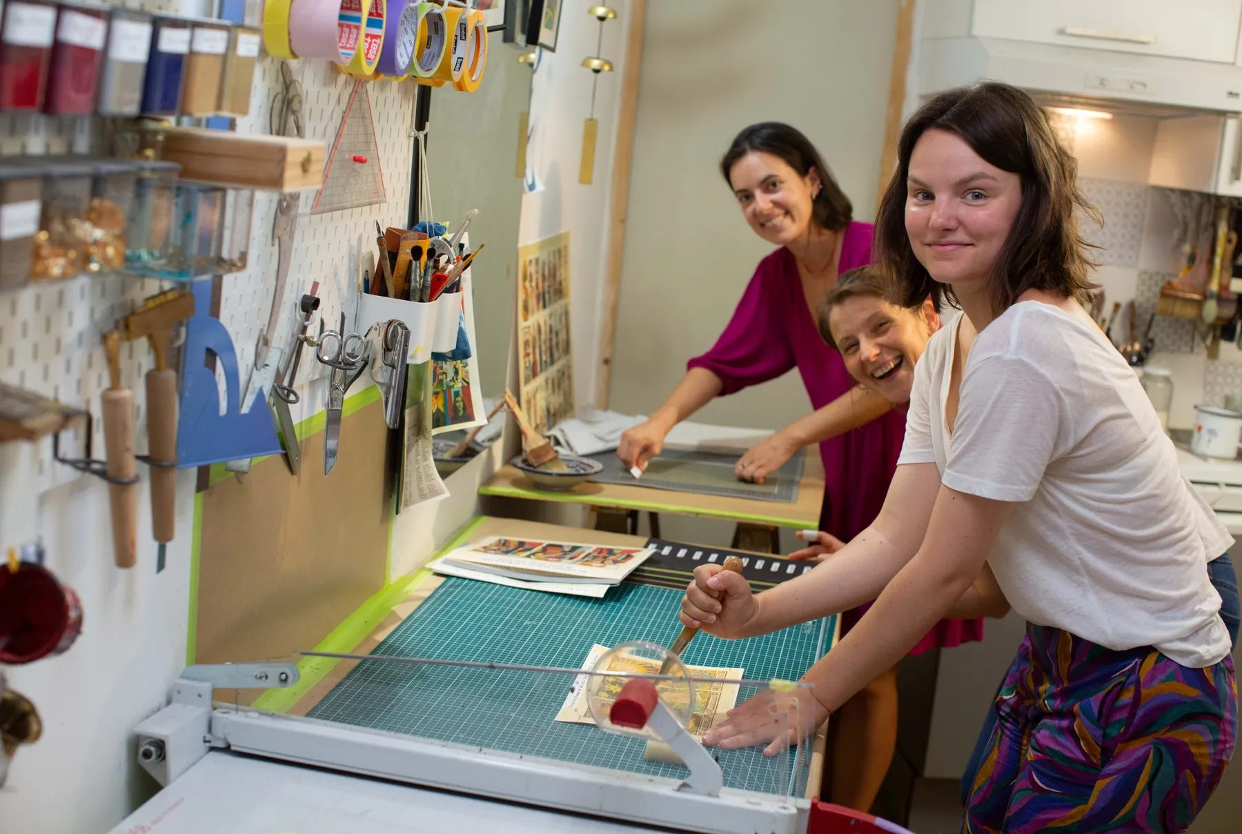 Réalisez votre trio de cartes de tarot artisanales avec Agnès - Afbeelding nr. 5 - Wecandoo