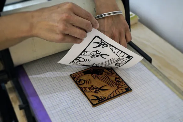 Initiez-vous à la linogravure avec Valérie - Image n°3 - Wecandoo