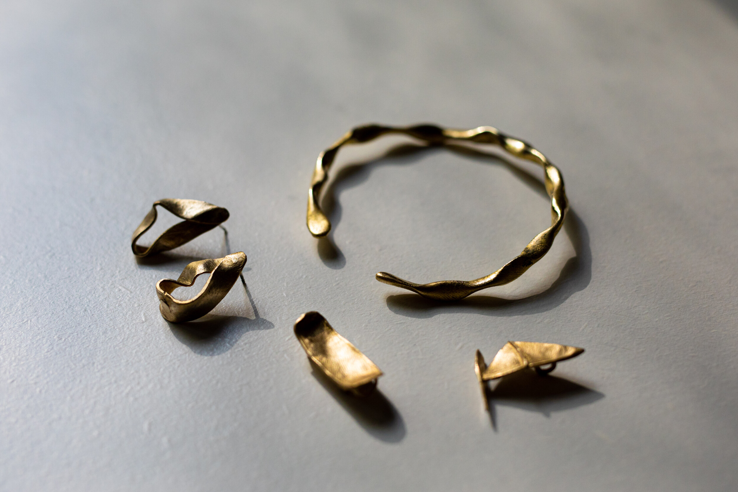 Create your own brass jewel with lost-wax casting