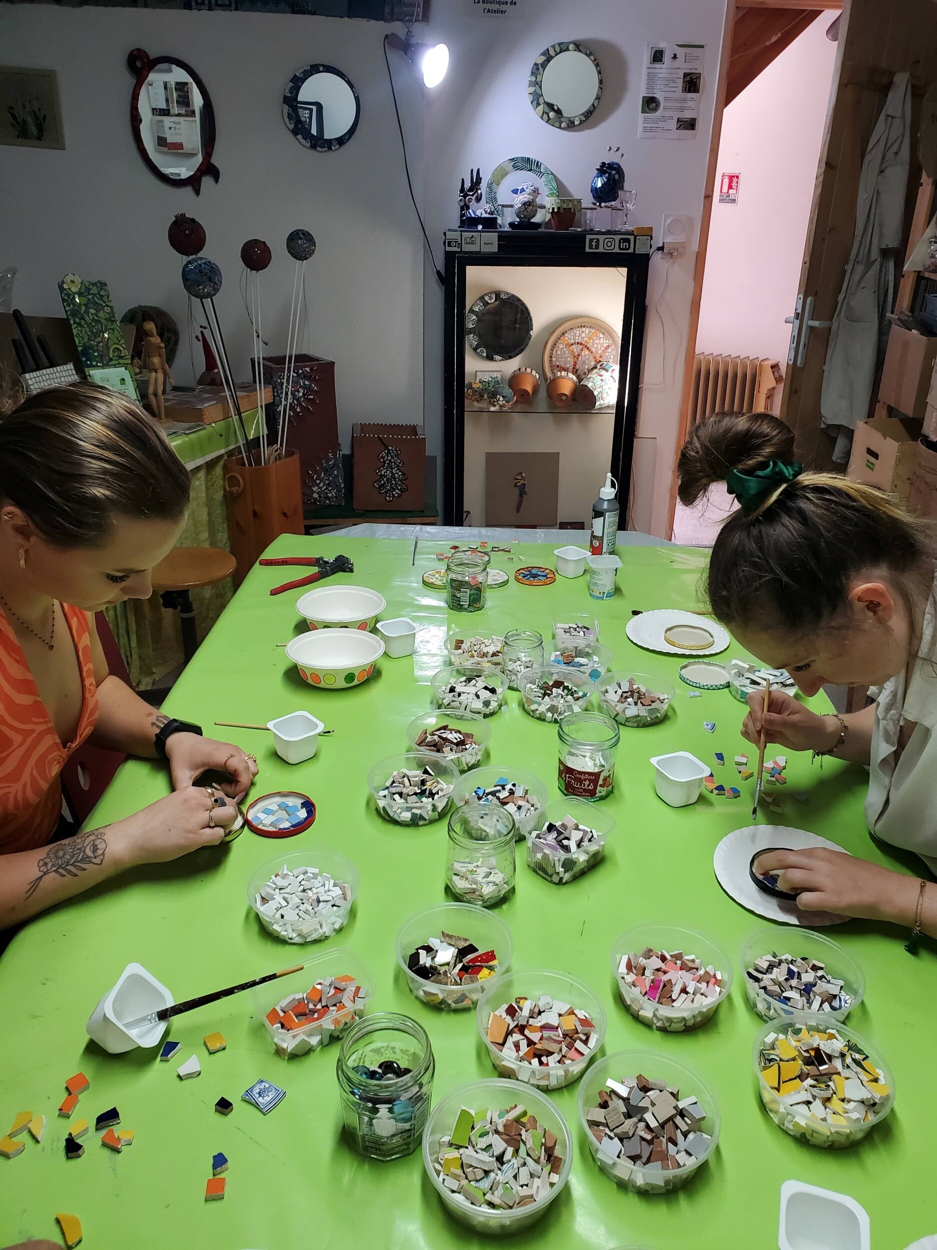 Wecandoo - Réalisez un sous-verre en mosaïque en famille - Image n°6