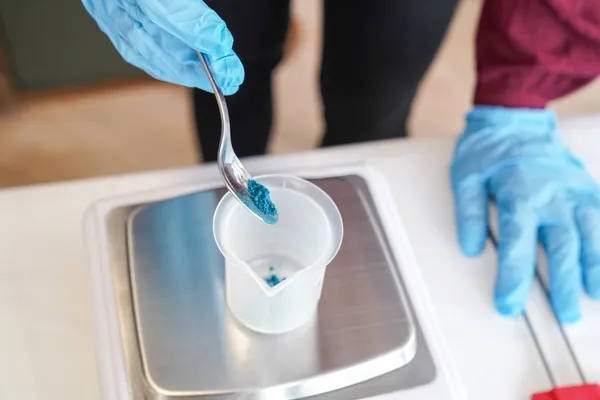 Étonnez votre équipe et fabriquez un savon chacun, avec Éléonore - Image n°1 - Wecandoo