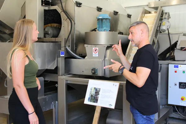 Initiez vous à la dégustation d'huiles d'olive avec Léo et l'équipe de la Bastide - Image n°3 - Wecandoo