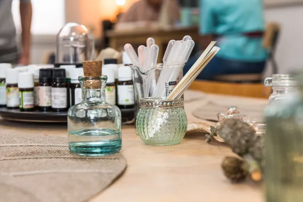 Composez vos parfums en couple avec Magali - Image n°4 - Wecandoo