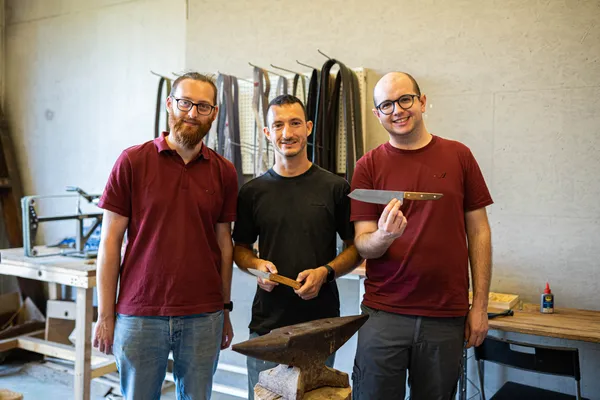 Assemblez votre couteau de cuisine avec Quentin et Josselin - Image n°4 - Wecandoo