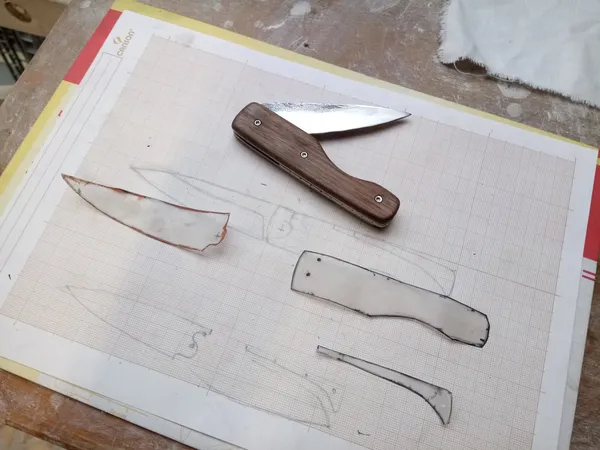 Réalisez votre couteau pliant - 2J - Image n°1 - Wecandoo