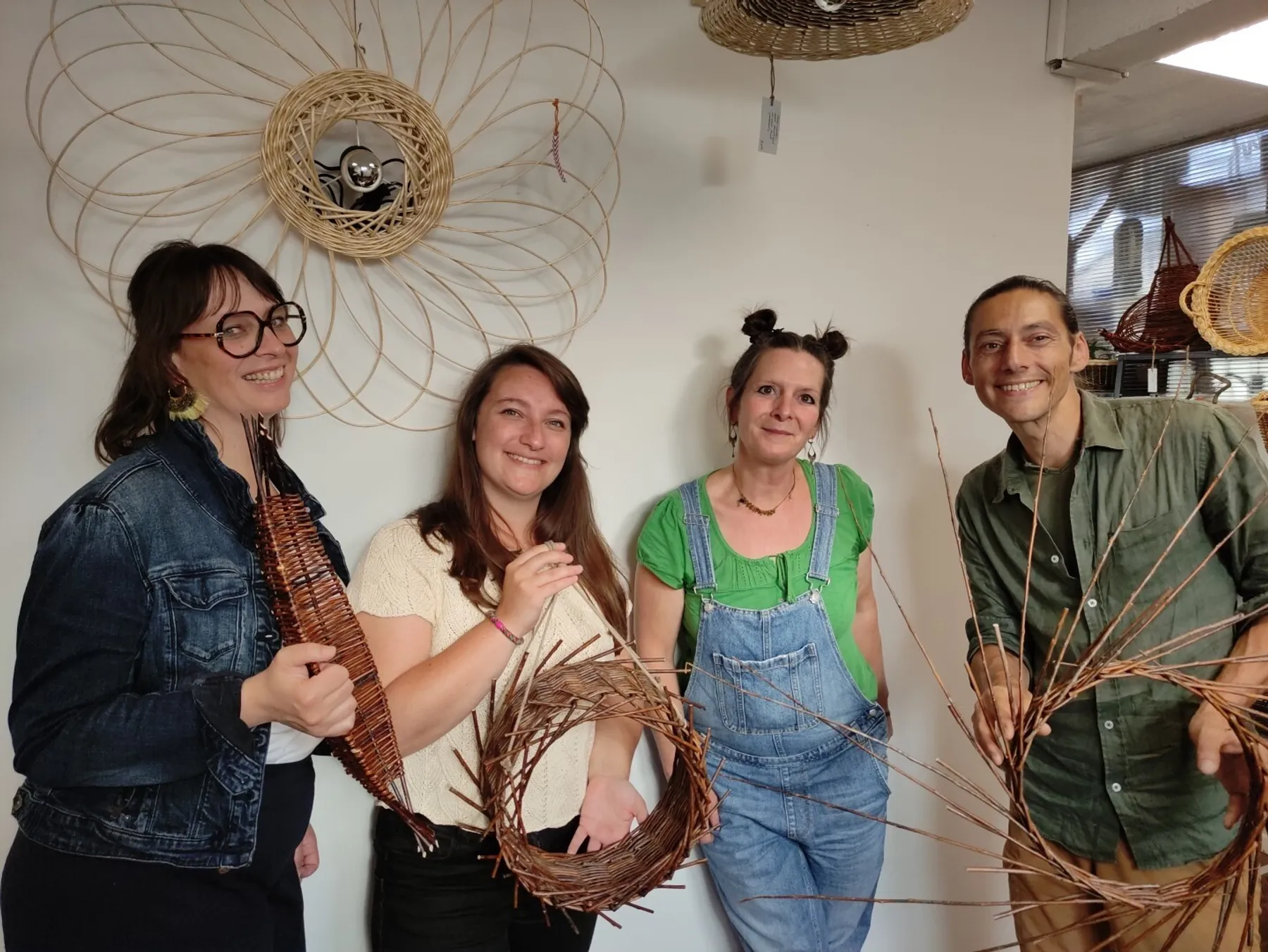 Créez une suspension en osier pour vos plantes ou vos objets avec Estelle - Image n°1 - Wecandoo