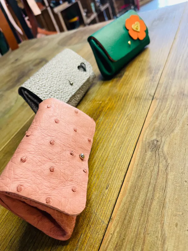 Fabriquez votre porte-monnaie en cuir avec Géraldine - Image n°5 - Wecandoo