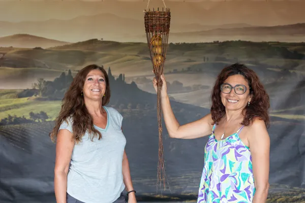 Fabriquez votre mangeoire à oiseaux avec Sandrine - Image n°5 - Wecandoo