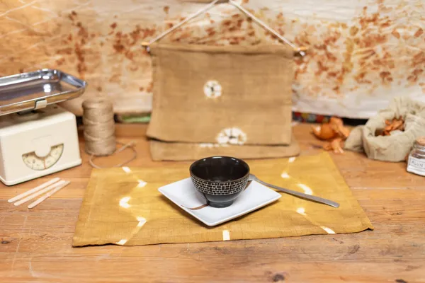 Initiez-vous à la teinture naturelle par réserve - Image n°4 - Wecandoo