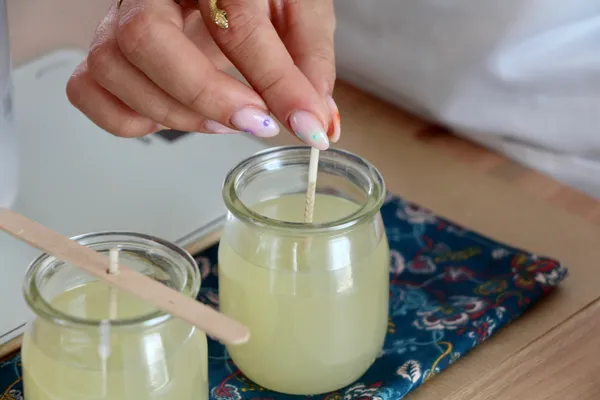 Réalisez votre bougie en groupe sur votre lieu avec Carole - Afbeelding nr. 5 - Wecandoo