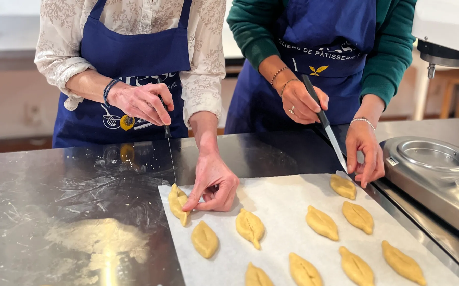 Réalisez vos biscuits provençaux avec Anne - Image n°2 - Wecandoo