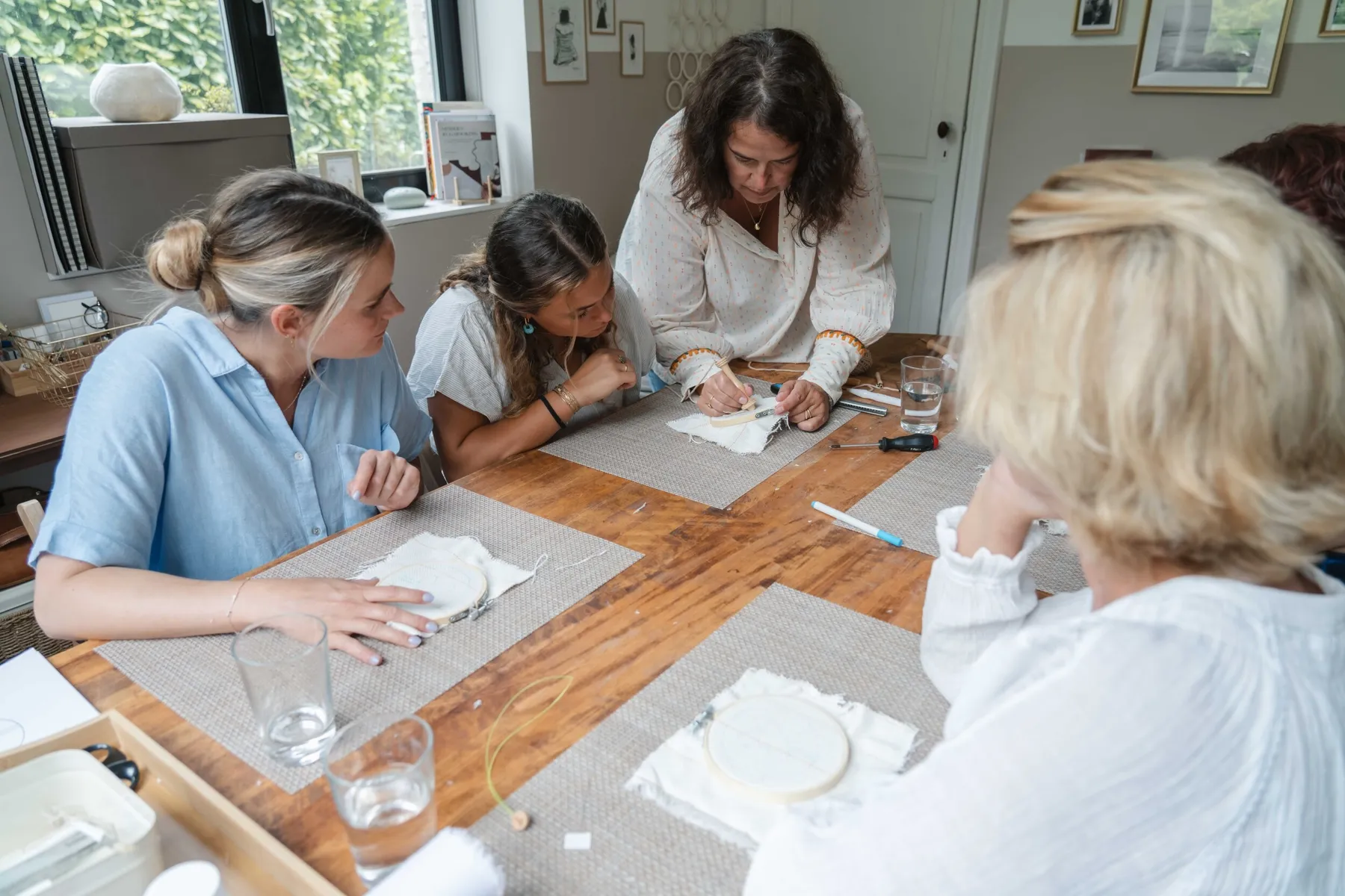 Réalisez votre décoration murale en punch needle avec Aline - Image n°3 - Wecandoo