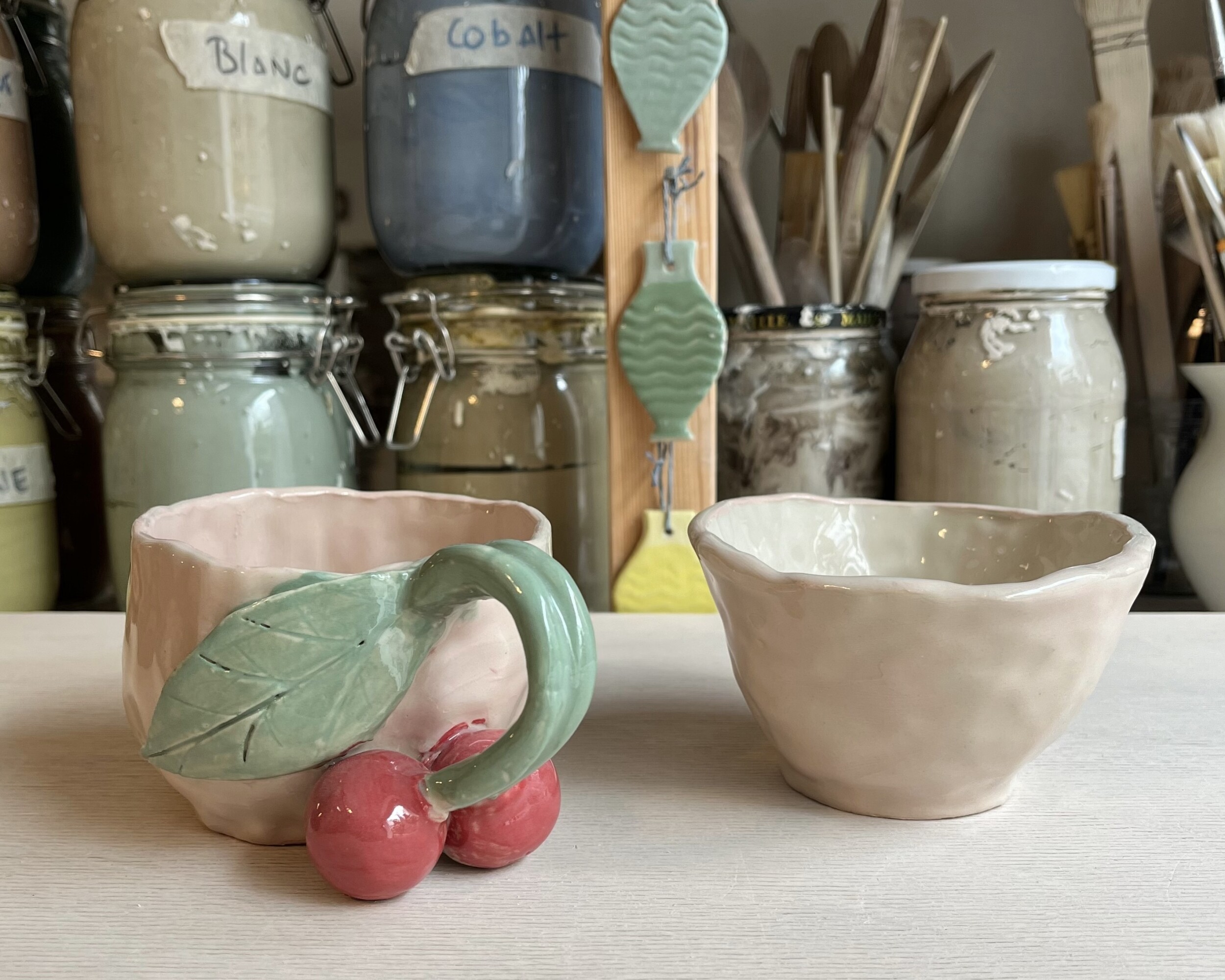 Modelez vos deux bols ou tasses à Paris